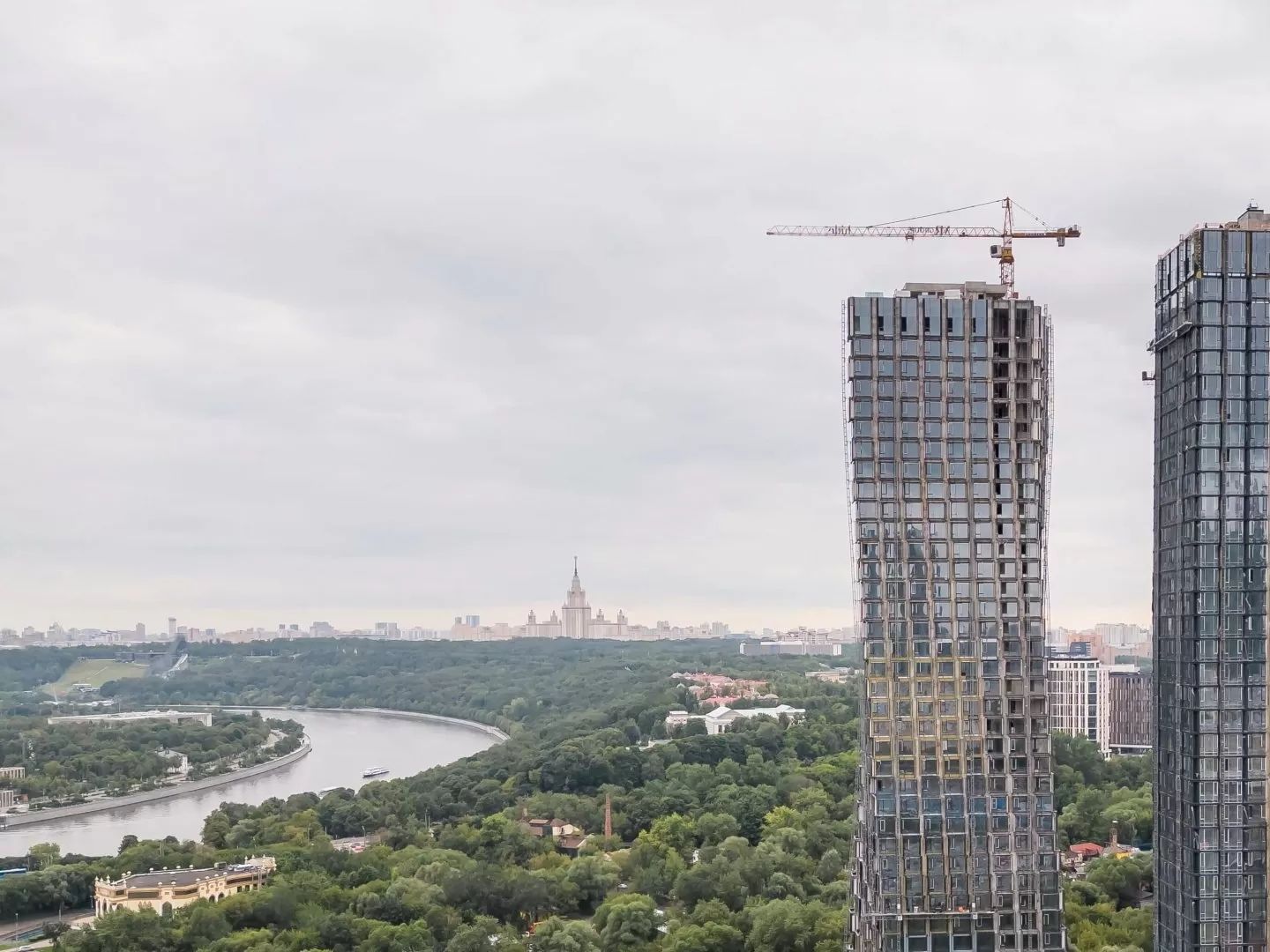 Hide towers. ЖК Hide, аварийное освещение, г. Москва, 1-й Сетуньский пр-д, вл. 6-10. Hideout ЖК.